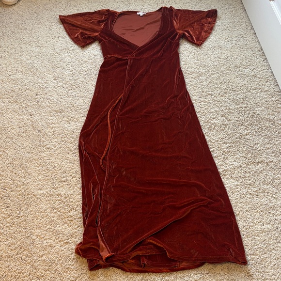 Baltic Born Meghan Velvet Maxi Wrap Dress size medium rust - Picture 2 of 6